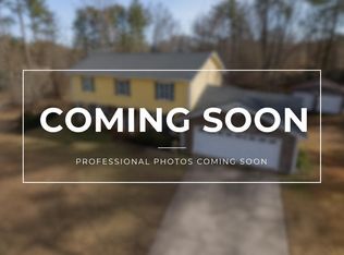 140 Chestnut Ct, Inman, SC 29349
