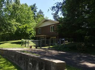 24 Glencliff Rd, Candler, NC 28715