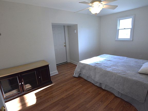 4th image of 114 Arborway Dr APT 5