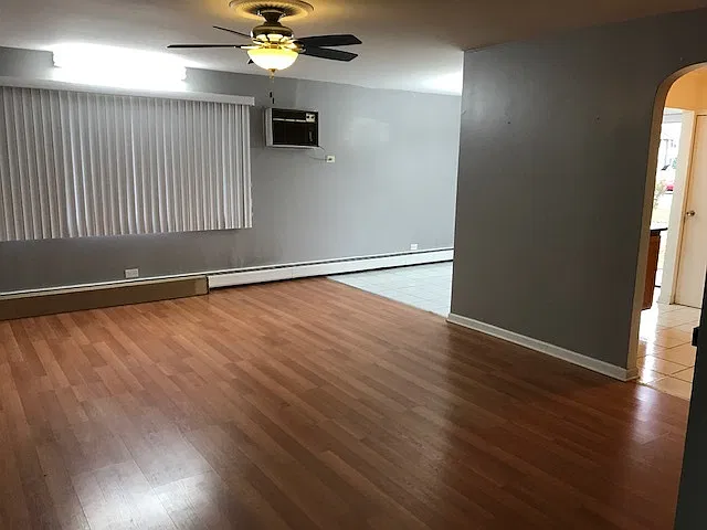 2 bed, 1200 sqft, $1,800 — Photo 2