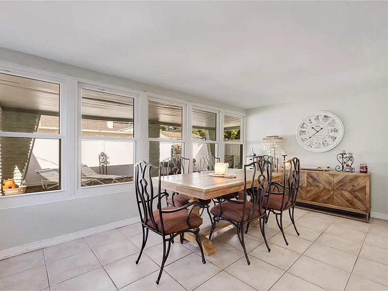3011 W Van Buren Dr — Photo 4