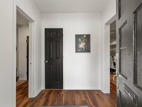 5th image of 2724 Southmore Blvd