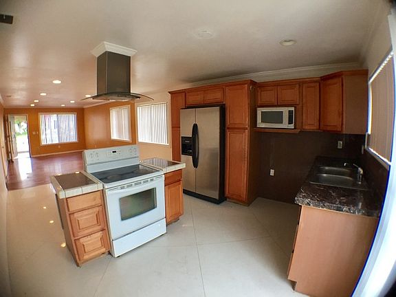 4th image of 5833 Old Memory Ln