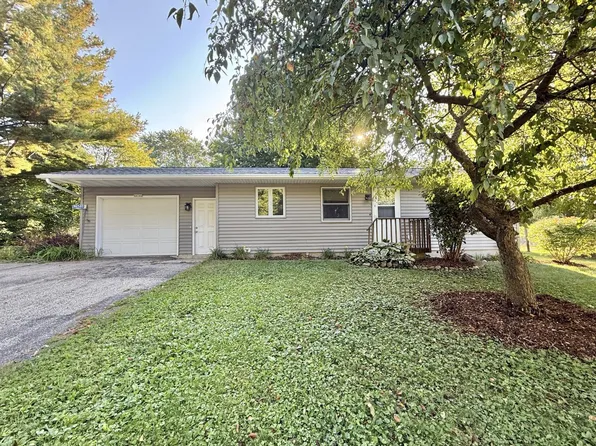 N6540 Juniper ROAD, Delavan, WI 53115