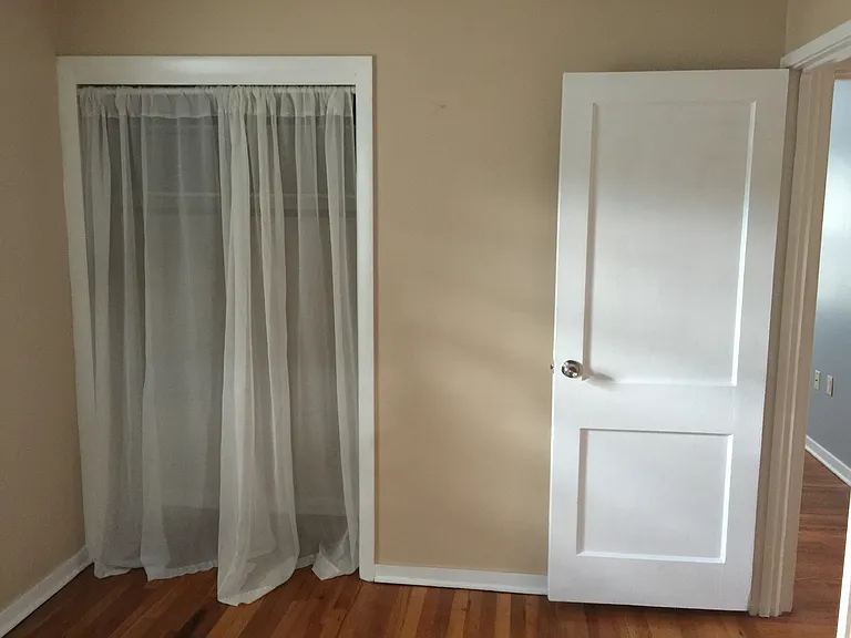 20 Elmhurst Cir — Photo 10