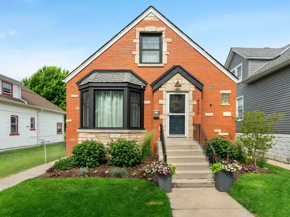 4230 N Moody Ave, Chicago, IL 60634