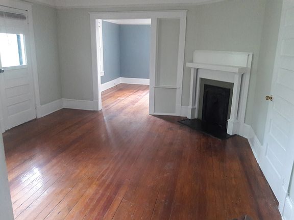 Dining Rm