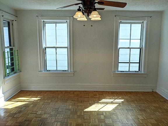 5th image of 1009 Sherman Ave #2