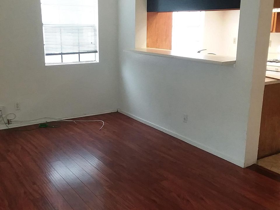 2nd image of 16765 Paine St