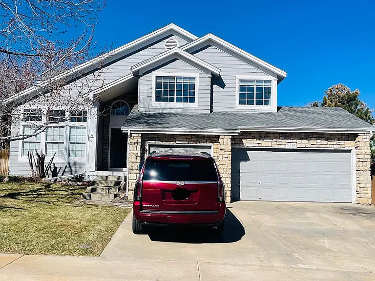 5361 S Dunkirk Way — Photo 1