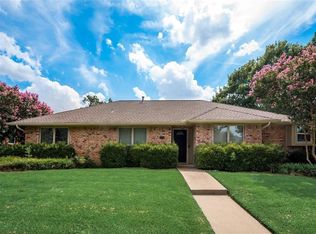1610 Mayflower Dr, Carrollton, TX 75007