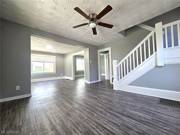 2nd image of 432 Fuller St