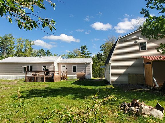 4th image of 129 Pinewoods Road
