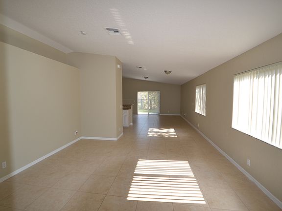 2nd image of 1232 SW 46th Ter