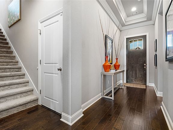 4th image of 4406 SW Lilly St
