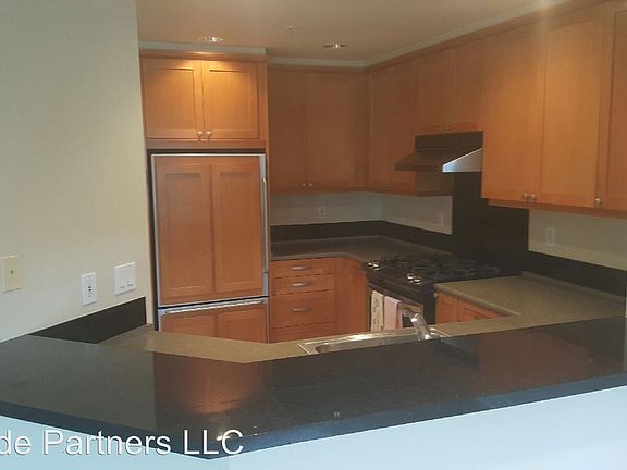 4th image of 116 Warren Ave N Suite A