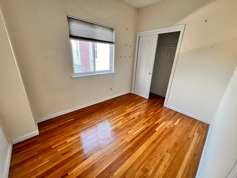 75 Sumner Ave #2 — Photo 7