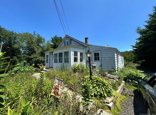 24 Collins Rd, Plainfield, CT 06374