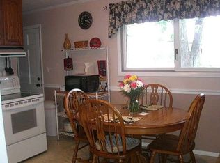 17 Green Hill Ct, Huntington, IN 46750