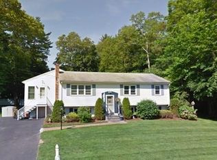 31 Mayflower Cir, Whitman, MA 02382