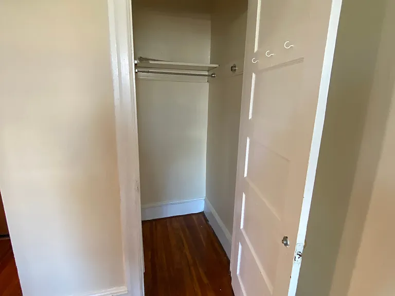 215 S 46th St #3FR — Photo 8