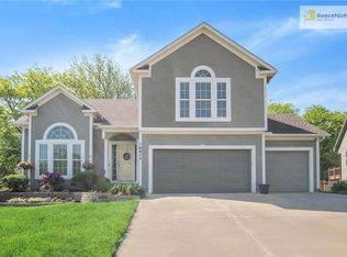 10917 Northridge Dr, Kansas City, KS 66109