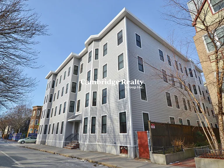 35 Brookline St #2T — Photo 25
