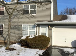 440 Meadow Hill Ln, Round Lake Beach, IL