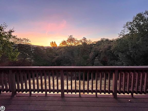 4th image of 659 Twilight Ct