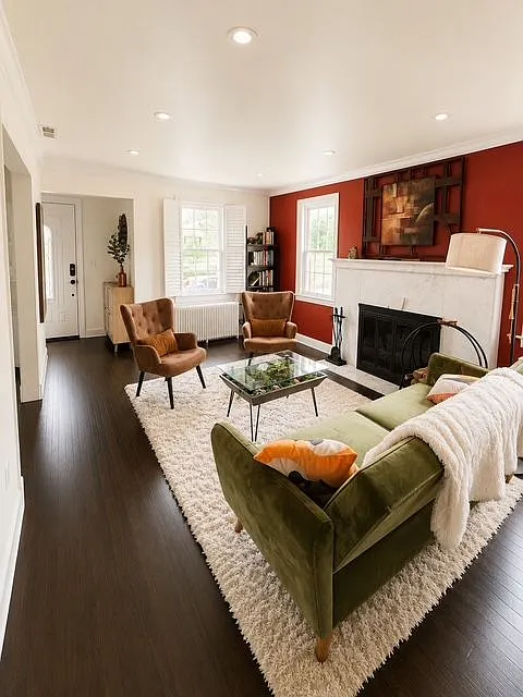 702 W Montgomery Ave #1