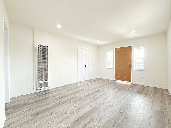 4th image of 521 W Cherry St