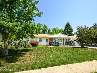 49 Newbury Road, Howell, NJ, 07731