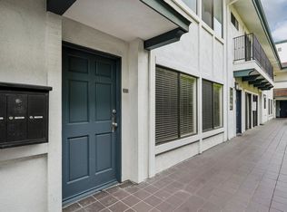 1251 Brockton Ave APT 101, Los Angeles, CA 90025
