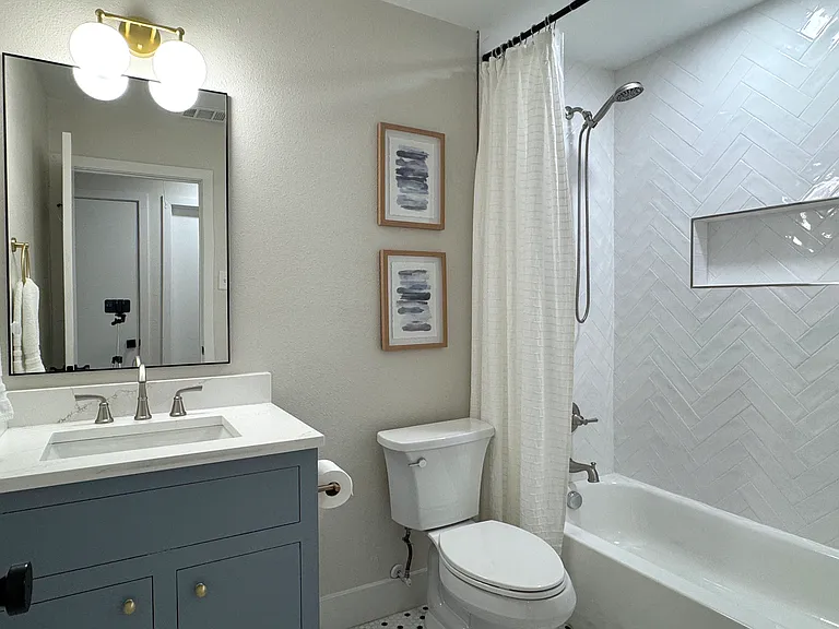13930 Rolling Hills Ln — Photo 14