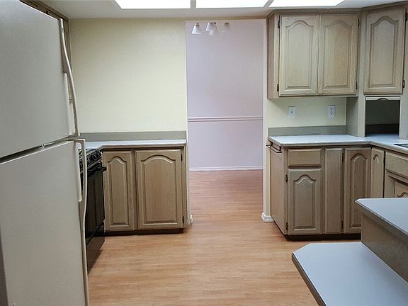 4th image of 4103 Teakwood Ct SE