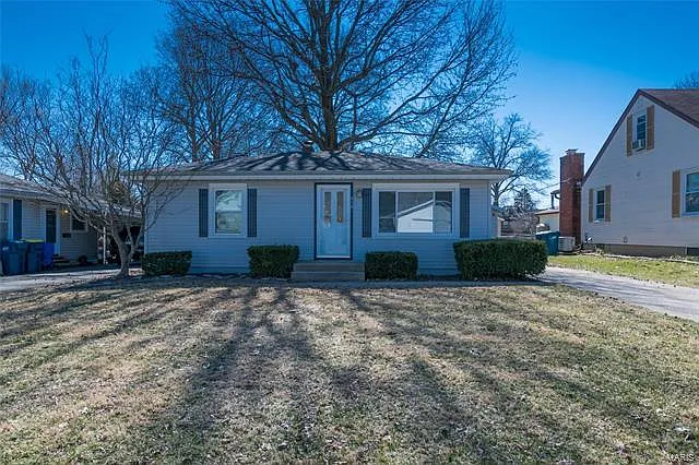 416 Hadley Ave photo 1