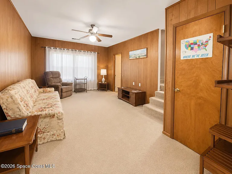 3080 Royal Oak Dr — Photo 3