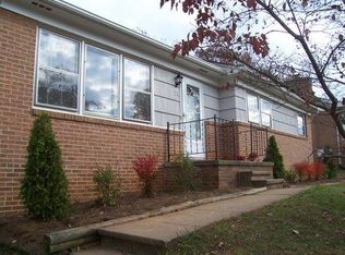 20 Pleasant Ridge Dr, Asheville, NC 28805