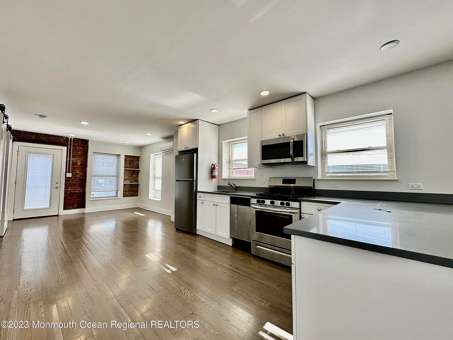 1 bed, $2,800 — Photo 4
