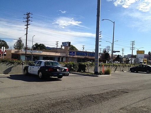 2nd image of 4848 Lankershim Blvd