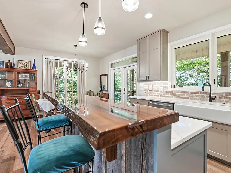 3247 Dug Hill Rd — Photo 39