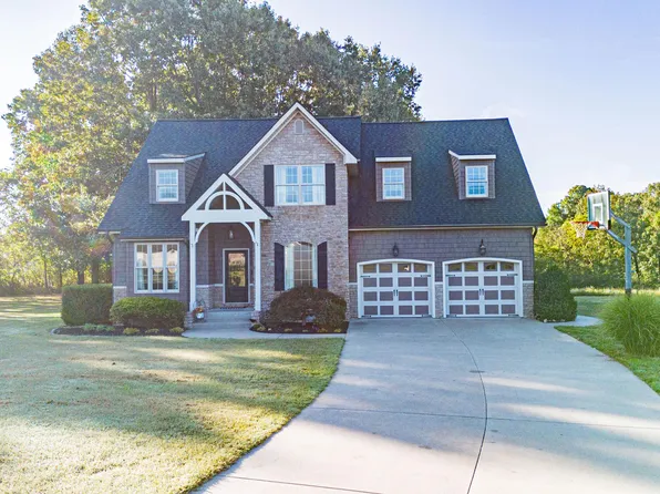 185 Meadow Ridge Dr, Paducah, KY 42003