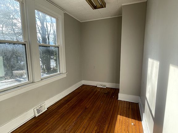 4th image of 3309 Campbell Ave APT A