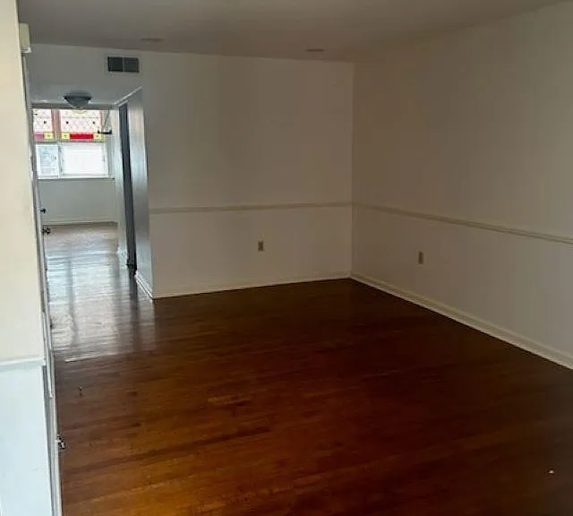 1500 Center St #5 — Photo 5