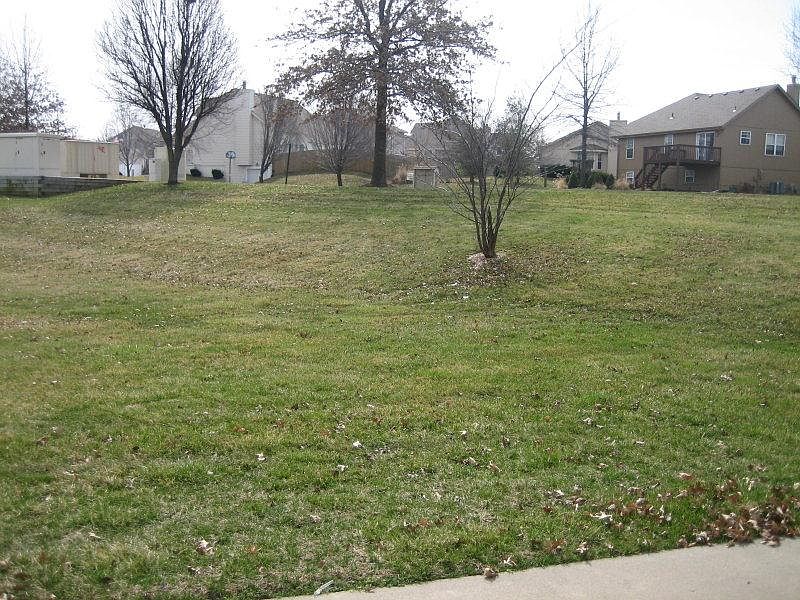2nd image of 1001D NE Whispering Winds Cir