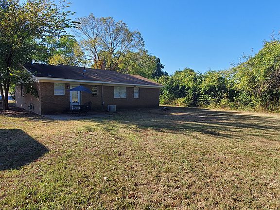 2nd image of 503 S Independence Ave