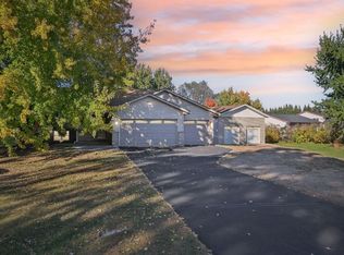 6586 403rd St, North Branch, MN 55056