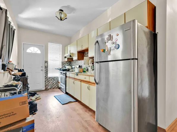 21-20 23rd Drive image 5 of 14