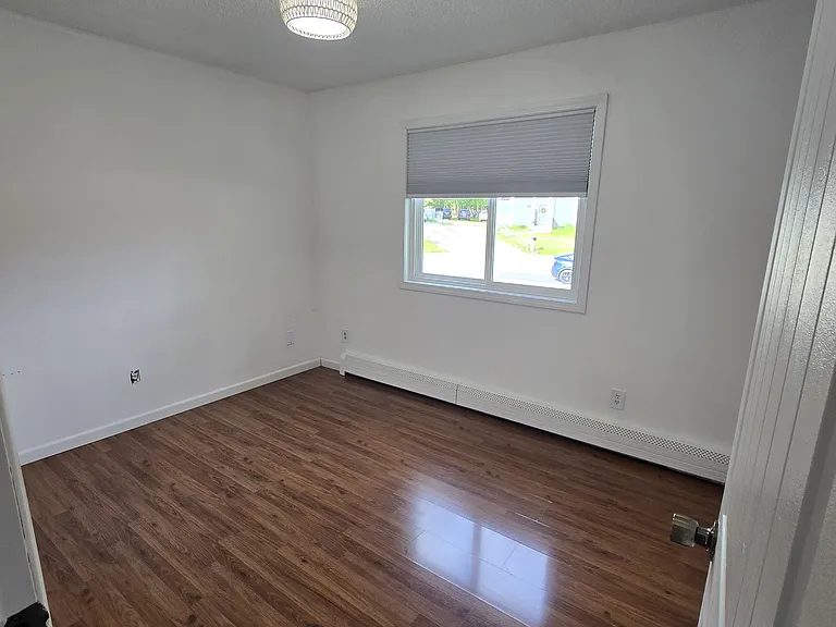 9921 Chelatna Cir — Photo 15