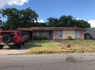 5511 Knoll Krest Dr, San Antonio, TX 78242